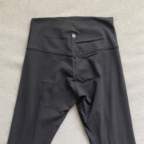 Lululemon Legging - Picture 3 of 5